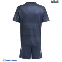 Camisa de Futebol Real Madrid Equipamento Secundário Infantil 2025-26 Manga Curta (+ Calças curtas)